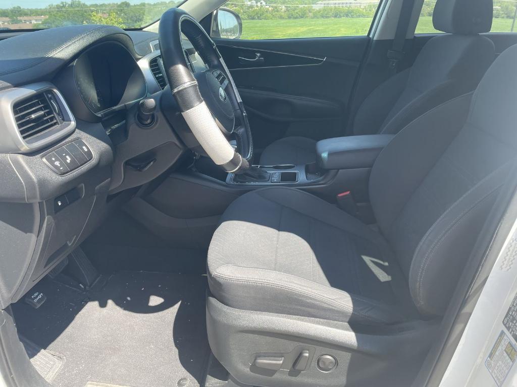used 2020 Kia Sorento car, priced at $24,700