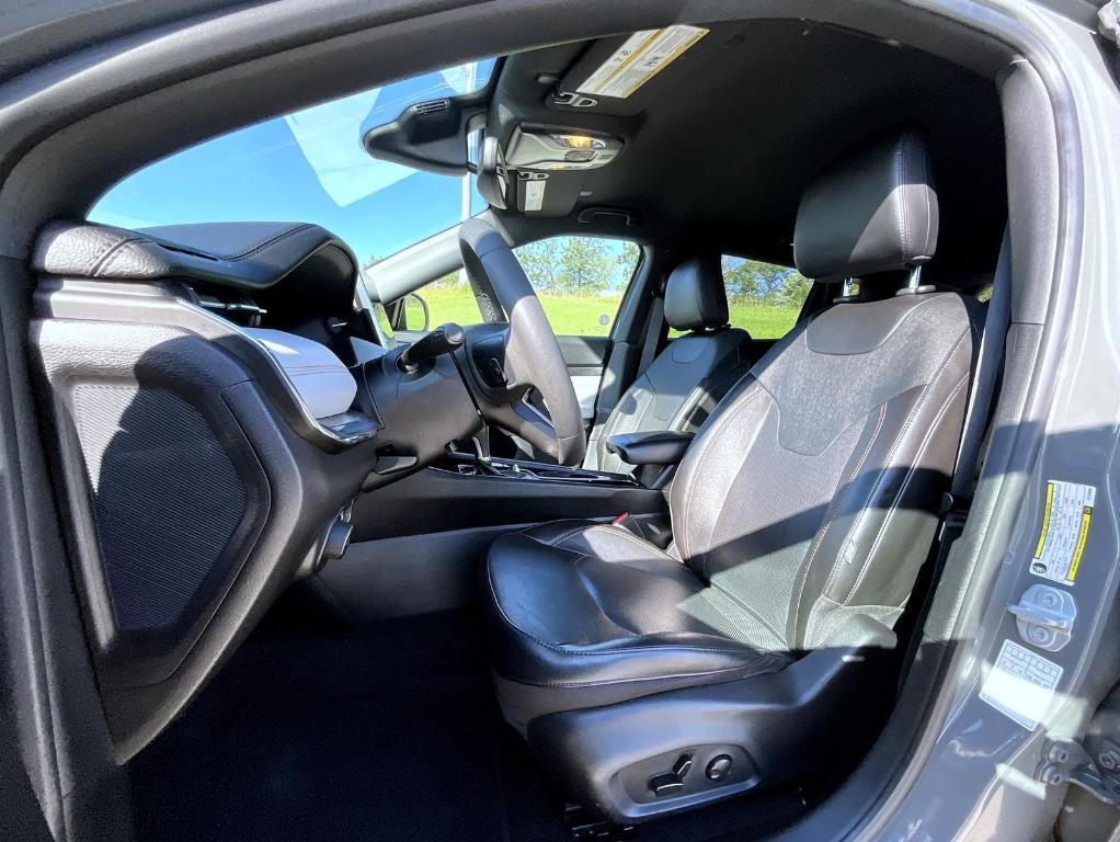 used 2023 Jeep Compass car, priced at $23,149