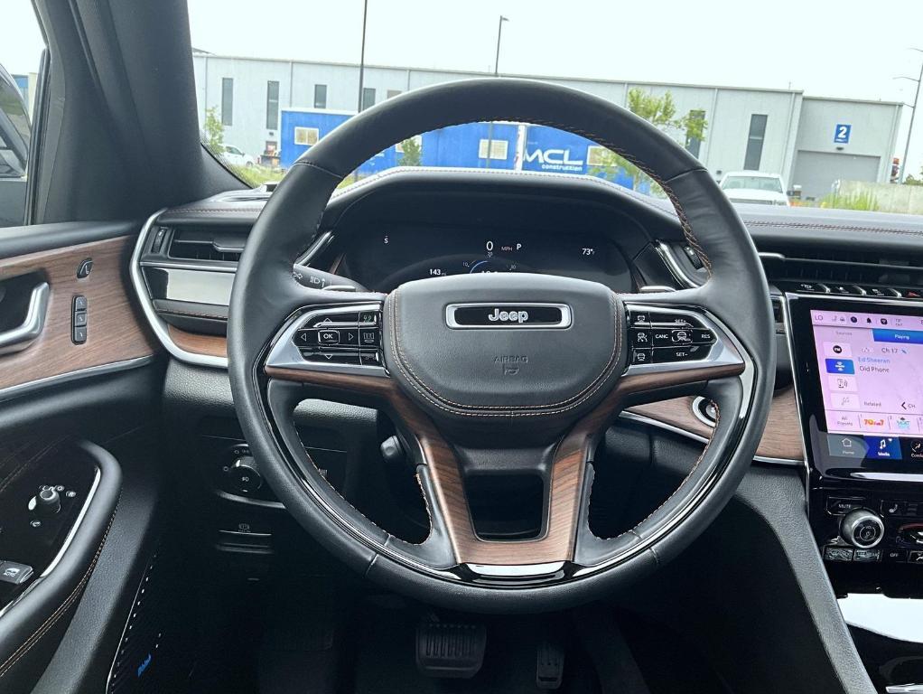 used 2022 Jeep Grand Cherokee car, priced at $38,699