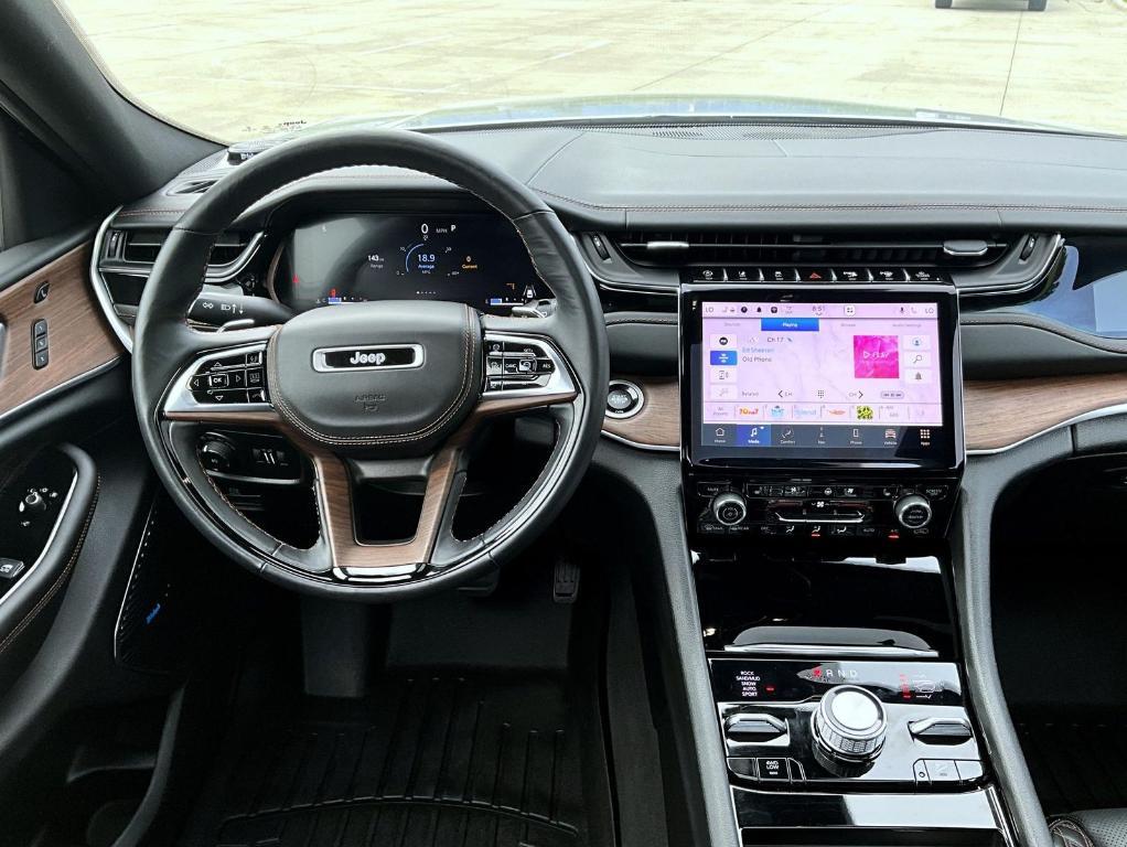 used 2022 Jeep Grand Cherokee car, priced at $38,699