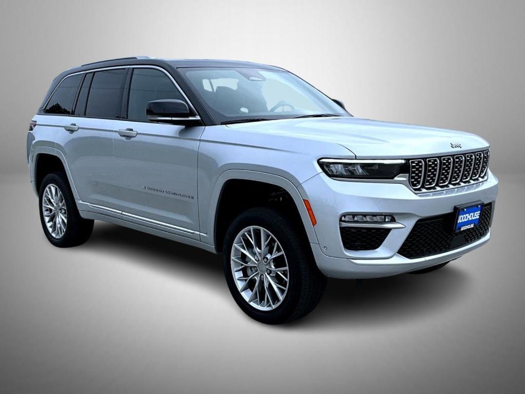 used 2022 Jeep Grand Cherokee car, priced at $38,699