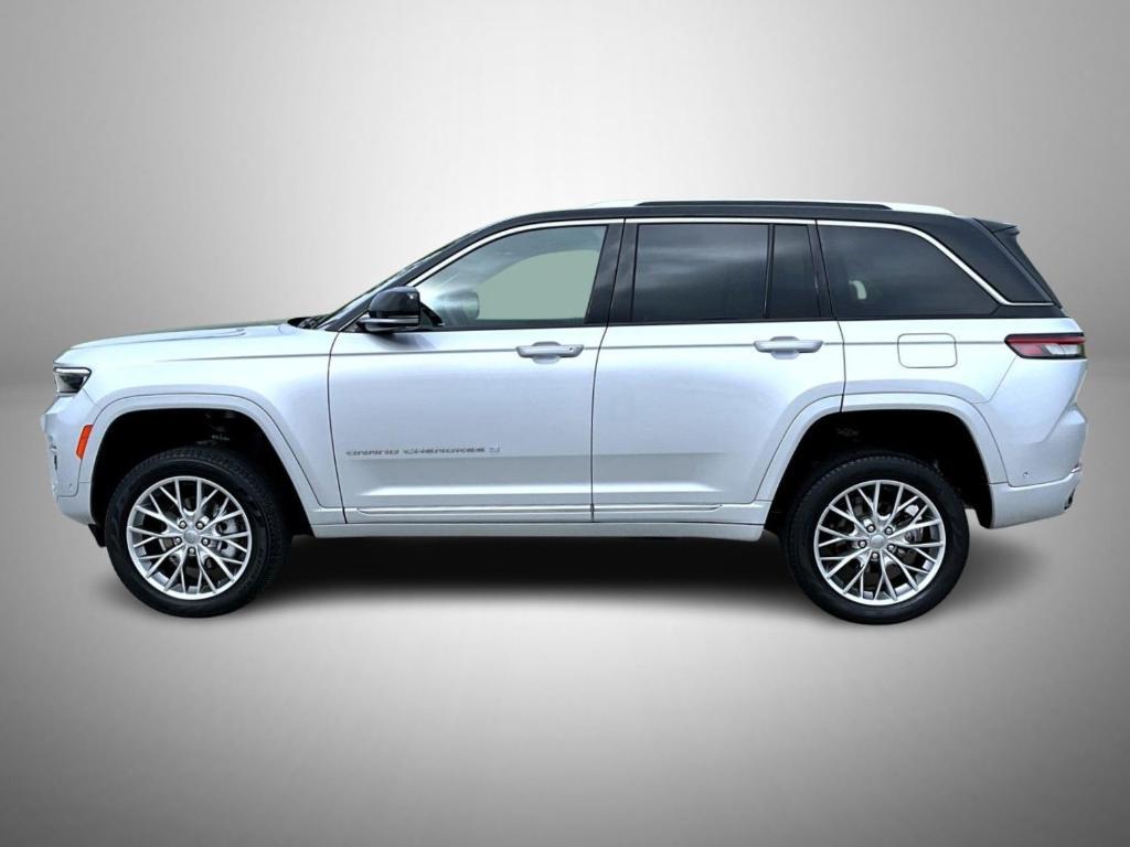 used 2022 Jeep Grand Cherokee car, priced at $38,699
