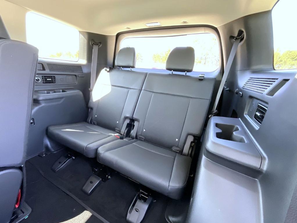 new 2025 Hyundai SANTA FE HEV car, priced at $41,084