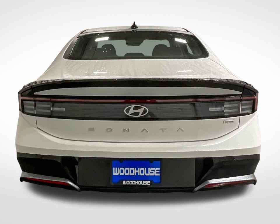 new 2025 Hyundai Sonata Hybrid car, priced at $30,632