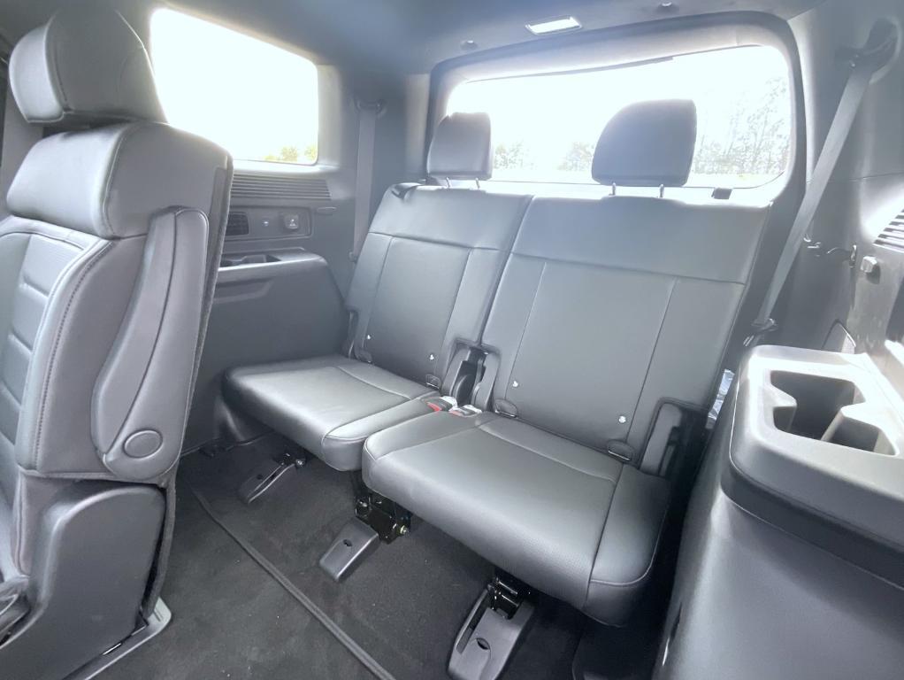 new 2025 Hyundai SANTA FE HEV car, priced at $48,537