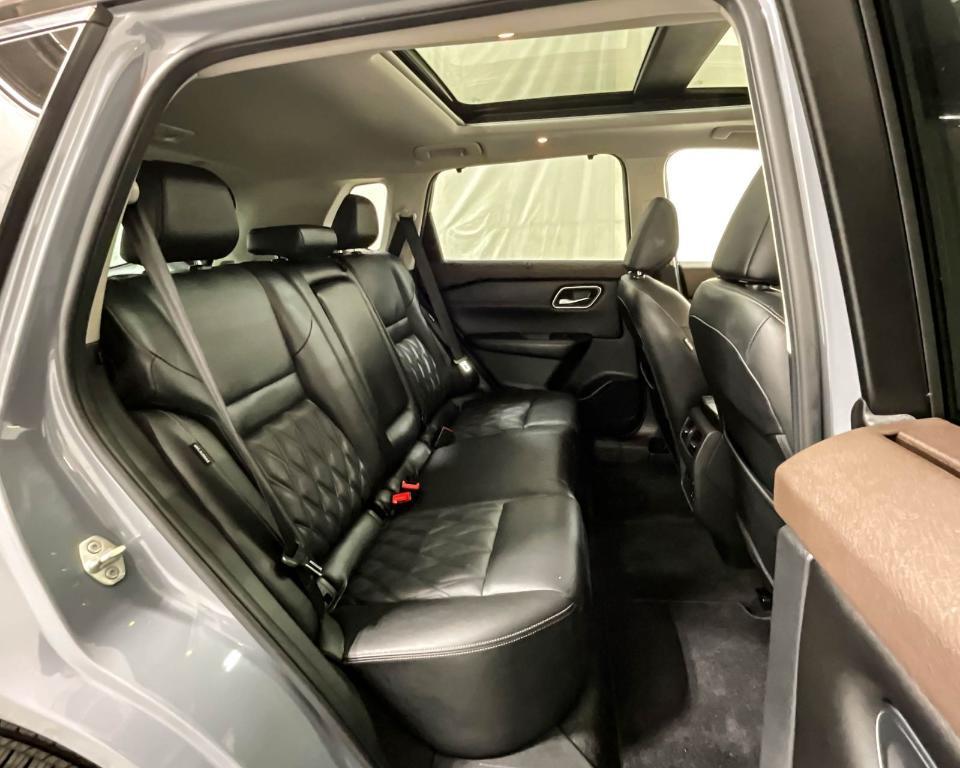 used 2024 Hyundai Santa Fe car, priced at $43,775