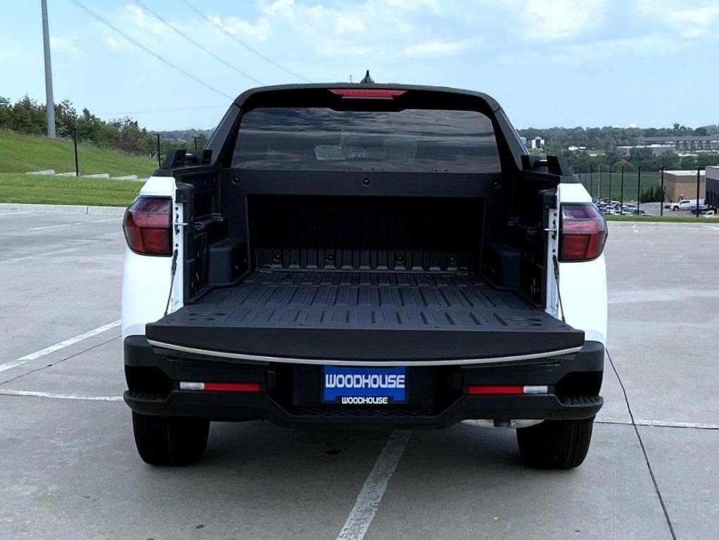 new 2026 Hyundai SANTA CRUZ car, priced at $32,624