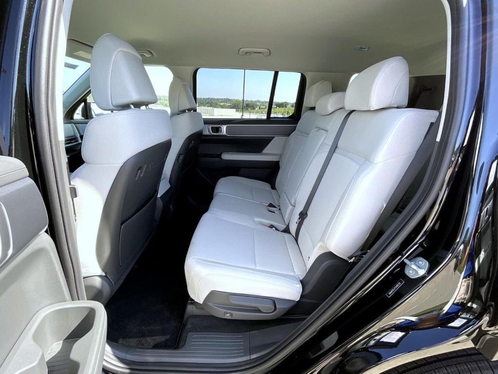 new 2026 Hyundai SANTA FE HEV car, priced at $35,544