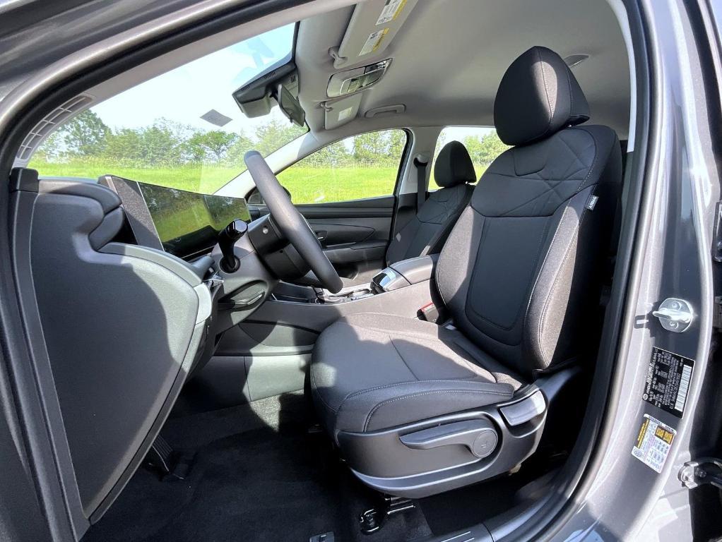new 2025 Hyundai Tucson car, priced at $30,894
