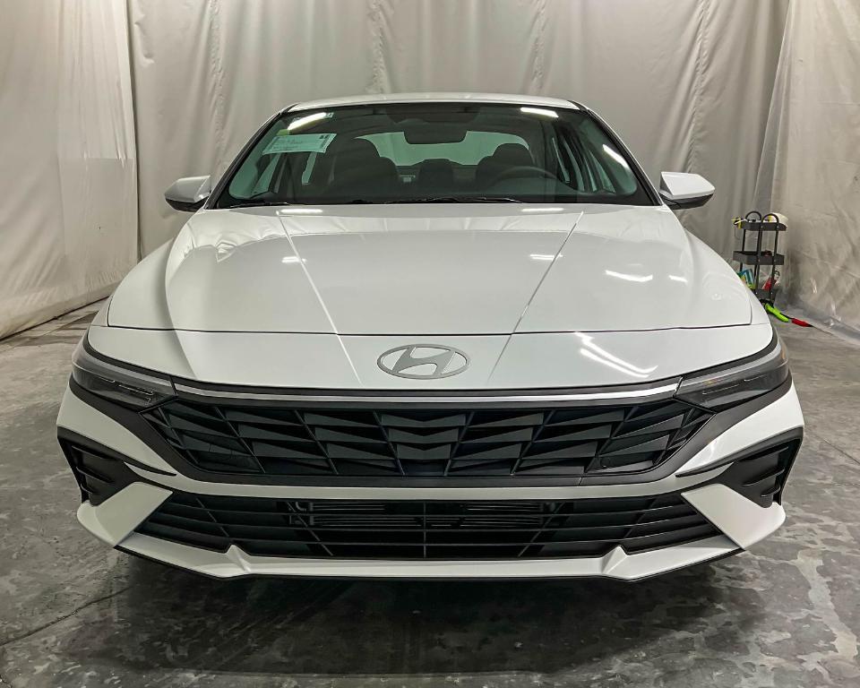 new 2025 Hyundai ELANTRA HEV car, priced at $23,009