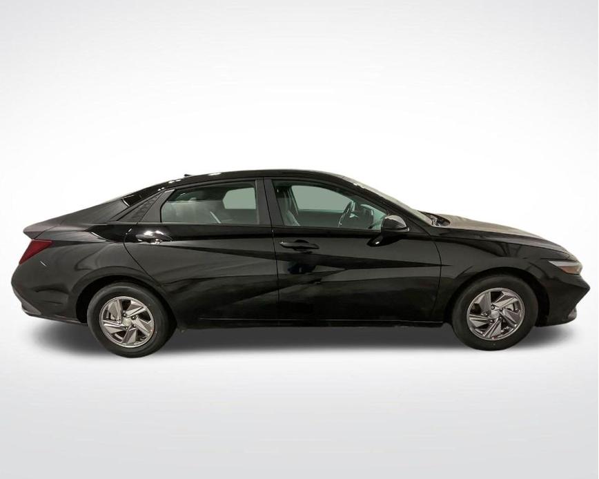 new 2025 Hyundai Elantra car, priced at $23,163