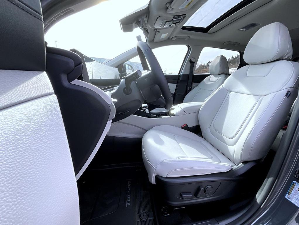 new 2026 Hyundai Tucson car, priced at $34,299