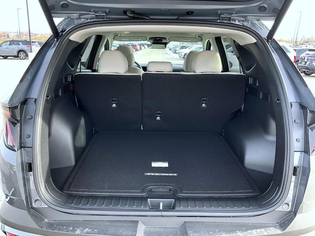 new 2026 Hyundai Tucson car, priced at $34,299