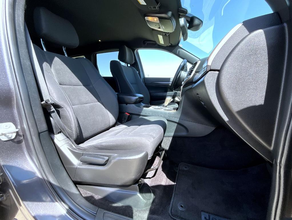 used 2016 Jeep Grand Cherokee car, priced at $16,353
