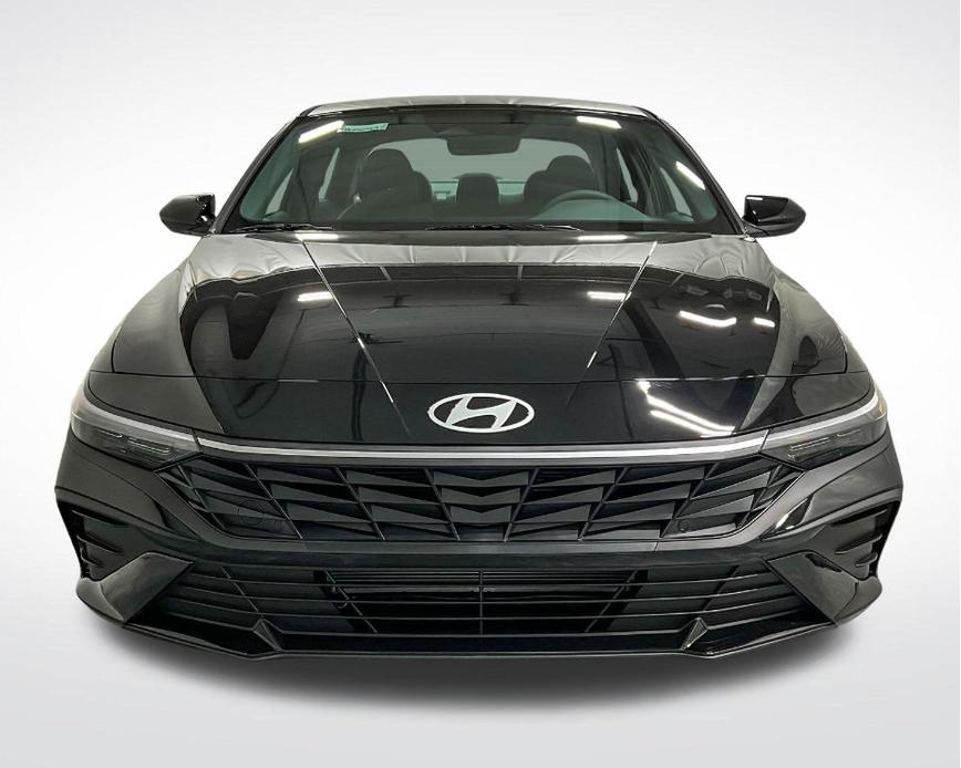 new 2025 Hyundai Elantra car, priced at $22,459