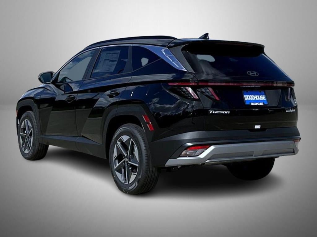new 2025 Hyundai TUCSON Hybrid car, priced at $32,899