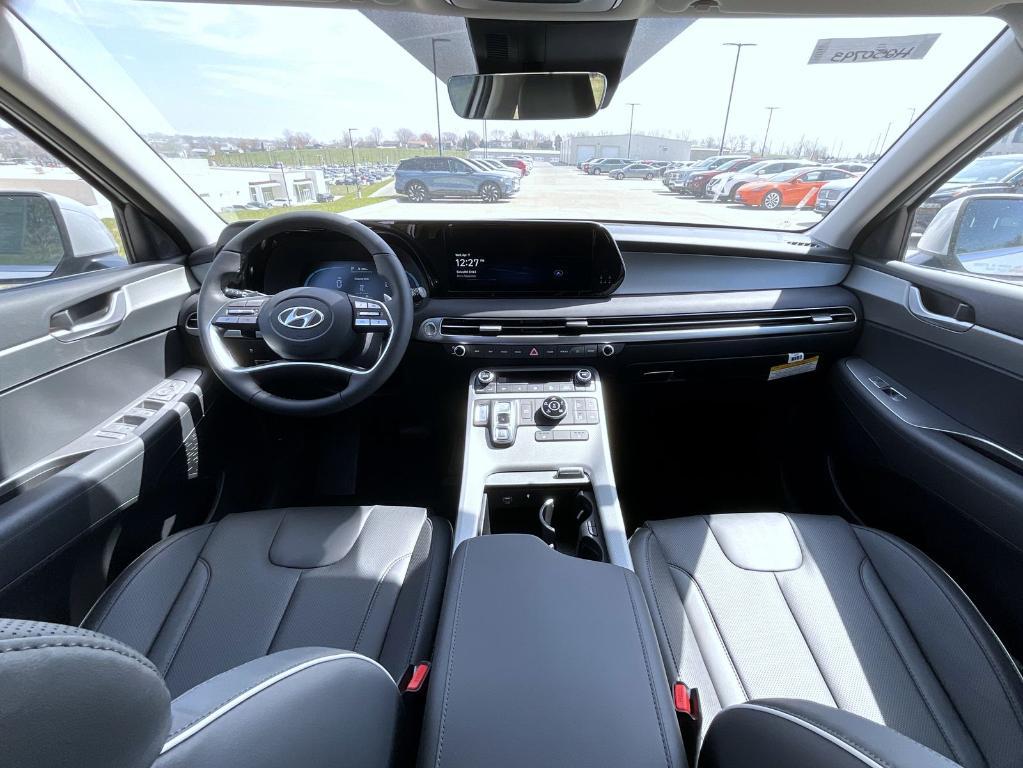 new 2025 Hyundai Palisade car, priced at $42,744