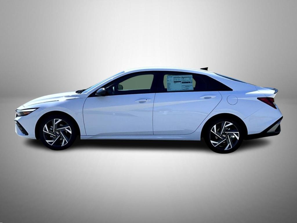 new 2025 Hyundai Elantra car, priced at $22,904