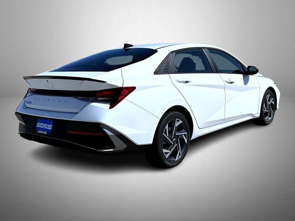 new 2025 Hyundai Elantra car, priced at $22,904