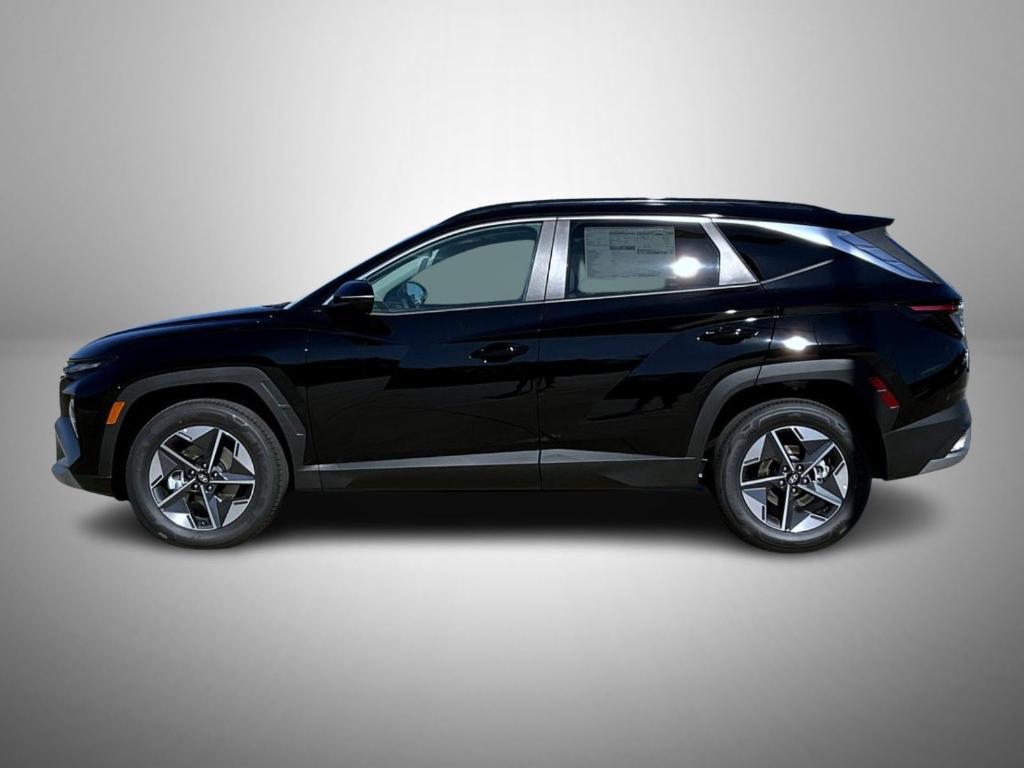 new 2025 Hyundai TUCSON Hybrid car, priced at $32,899