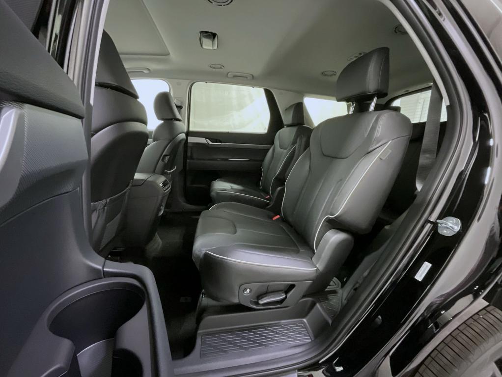 new 2025 Hyundai Palisade car, priced at $45,744
