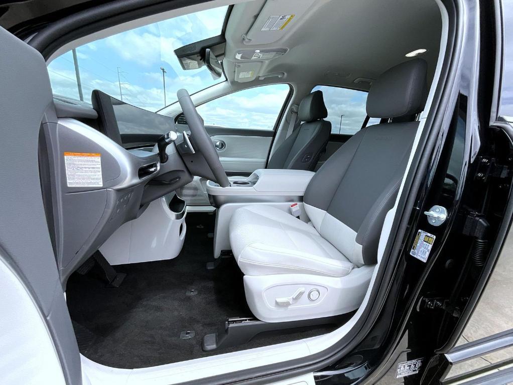new 2026 Hyundai IONIQ 9 car, priced at $63,694