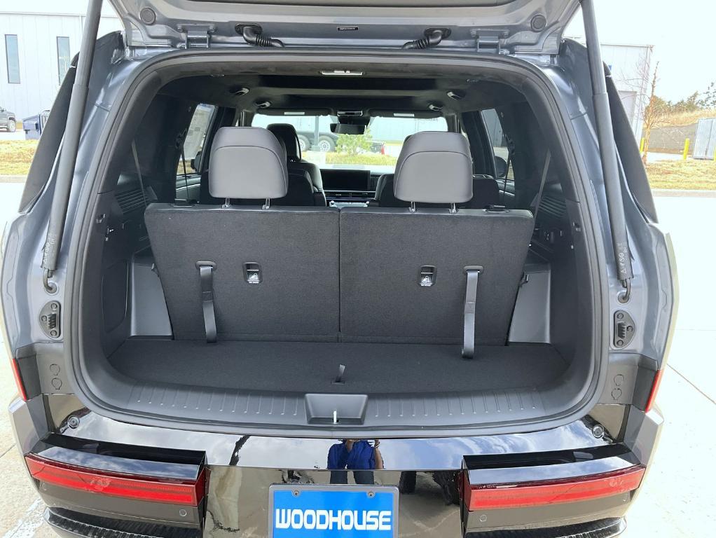 new 2025 Hyundai SANTA FE HEV car, priced at $49,924