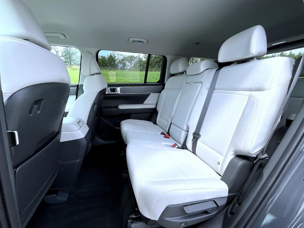 new 2025 Hyundai Santa Fe car, priced at $33,010