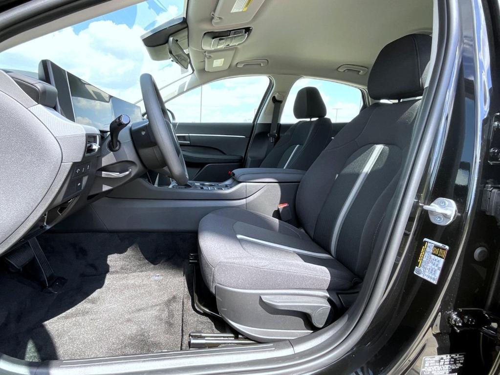 new 2025 Hyundai Sonata car, priced at $26,527