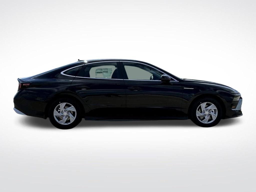 new 2025 Hyundai Sonata car, priced at $26,527