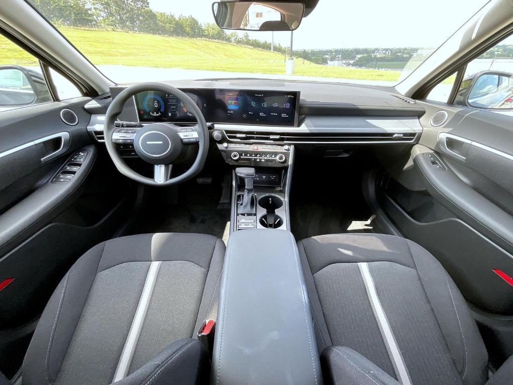 new 2025 Hyundai Sonata car, priced at $26,527
