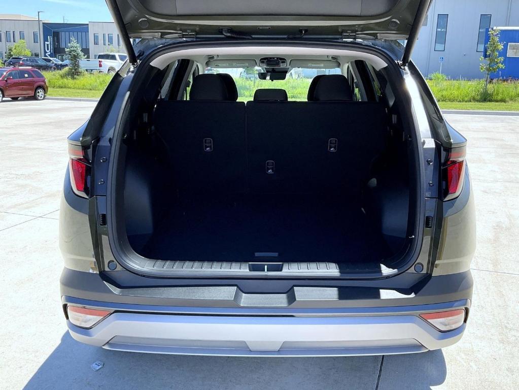 new 2025 Hyundai Tucson car, priced at $32,964
