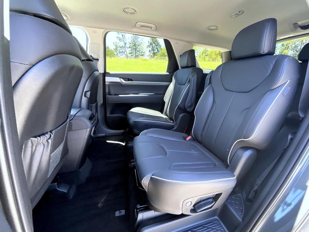 new 2025 Hyundai Palisade car, priced at $42,913