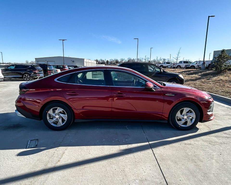 new 2025 Hyundai Sonata car, priced at $25,683