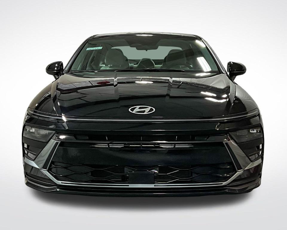 new 2025 Hyundai Sonata car, priced at $27,084