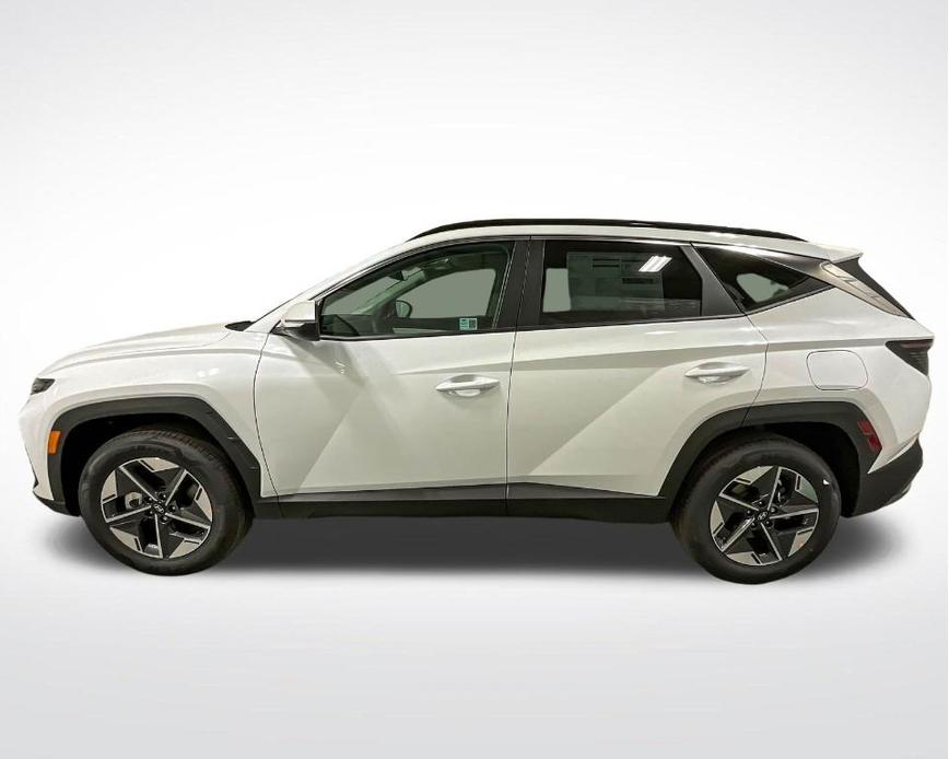 new 2025 Hyundai Tucson Hybrid car, priced at $38,178