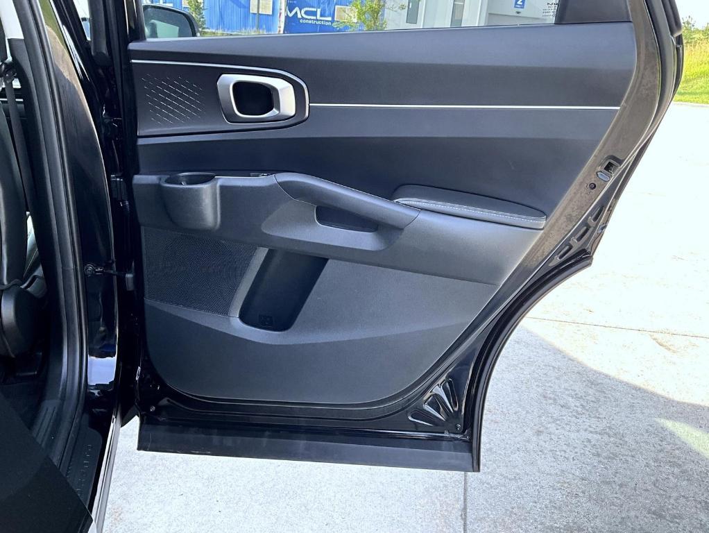 used 2024 Kia Sorento car, priced at $28,764