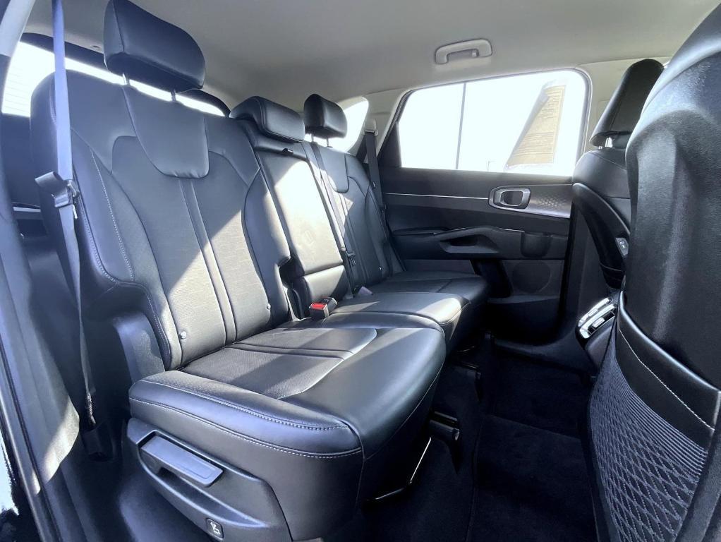 used 2024 Kia Sorento car, priced at $28,764
