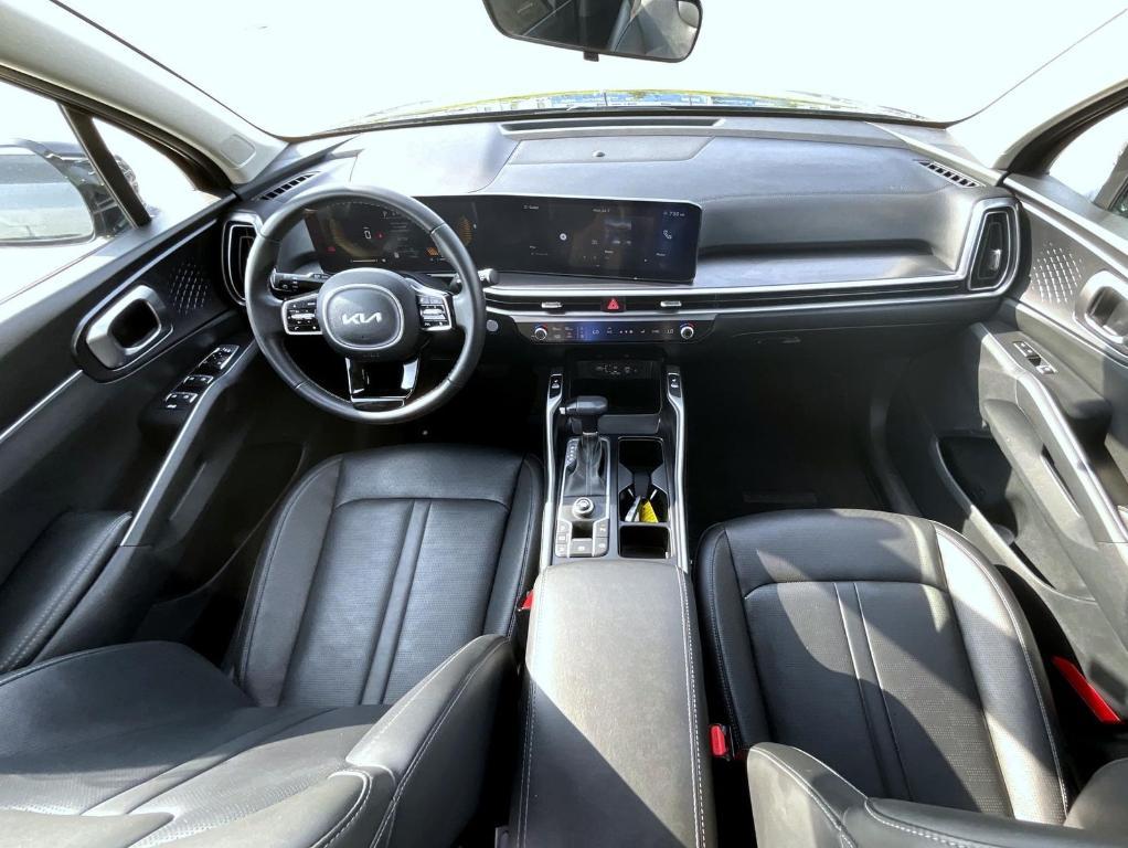 used 2024 Kia Sorento car, priced at $28,764