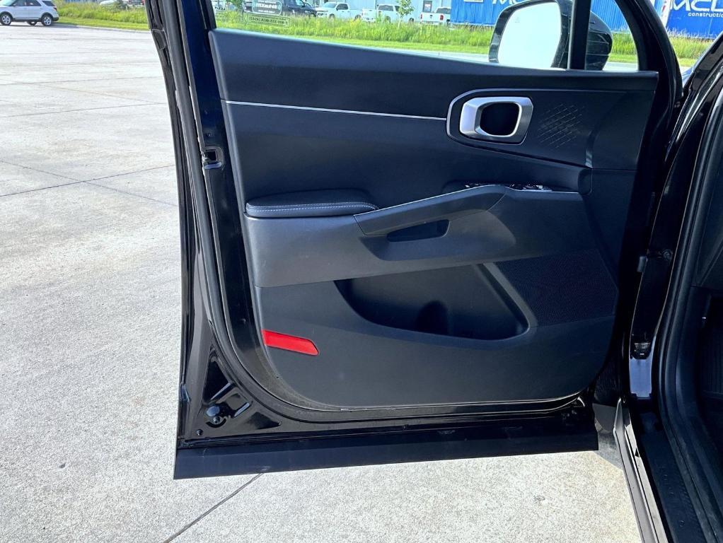 used 2024 Kia Sorento car, priced at $28,764