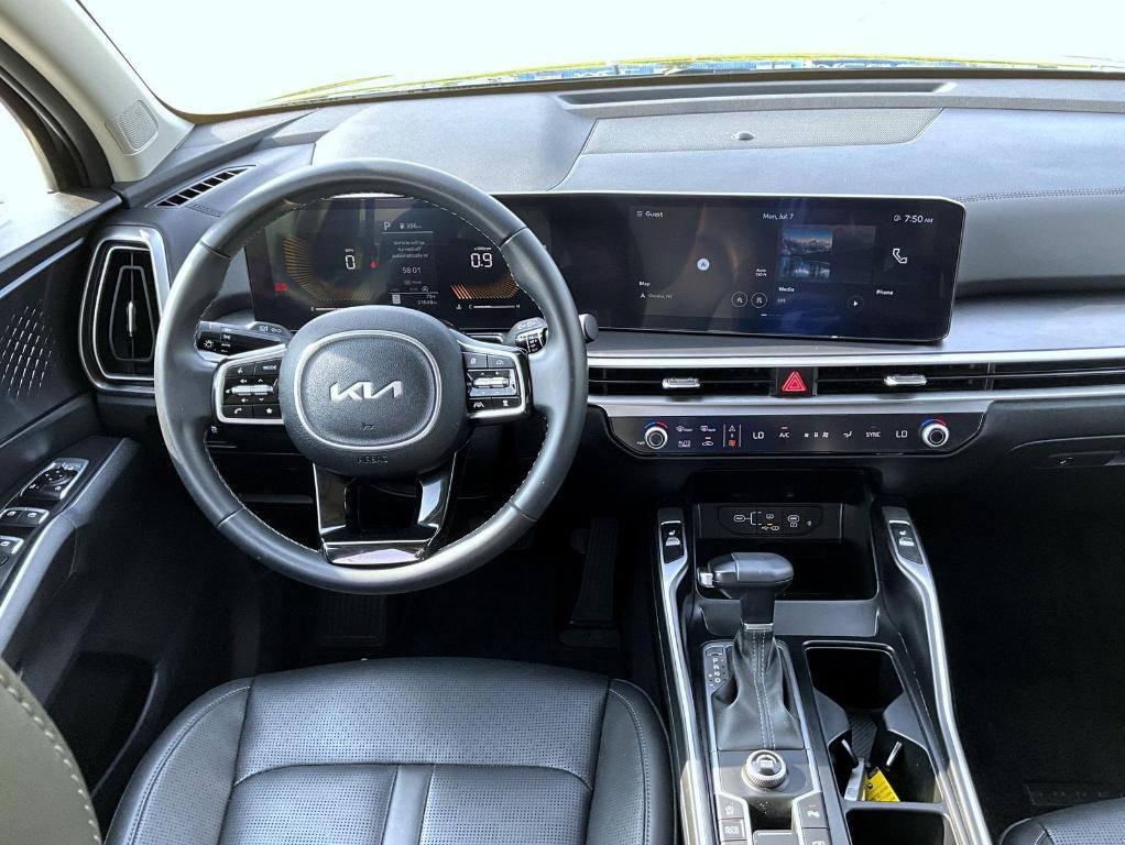 used 2024 Kia Sorento car, priced at $28,764