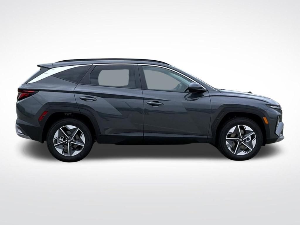 new 2025 Hyundai Tucson car, priced at $32,934