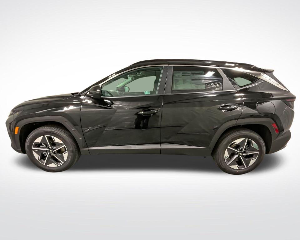 new 2025 Hyundai Tucson Hybrid car, priced at $36,897