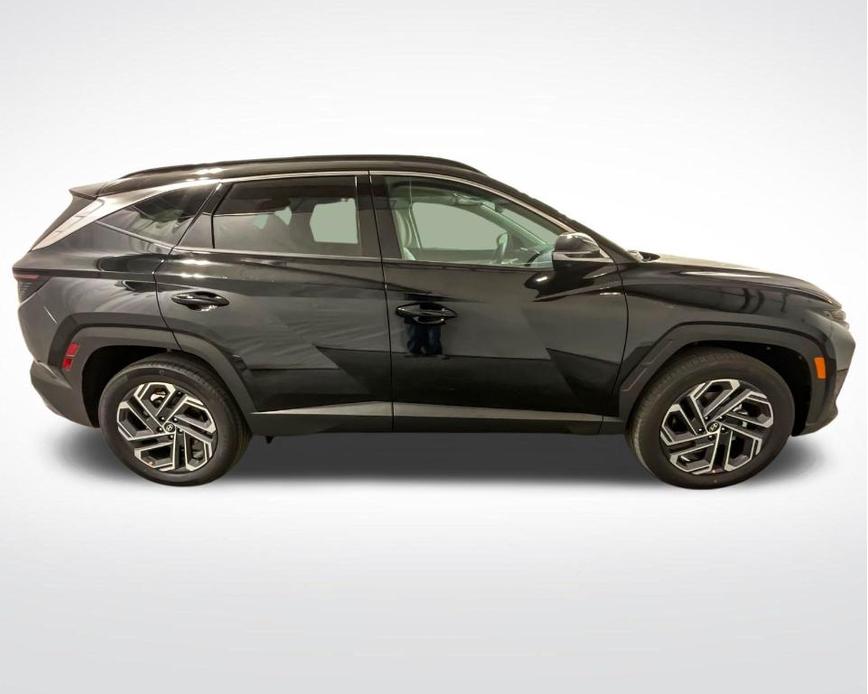 new 2025 Hyundai Tucson Hybrid car, priced at $42,136