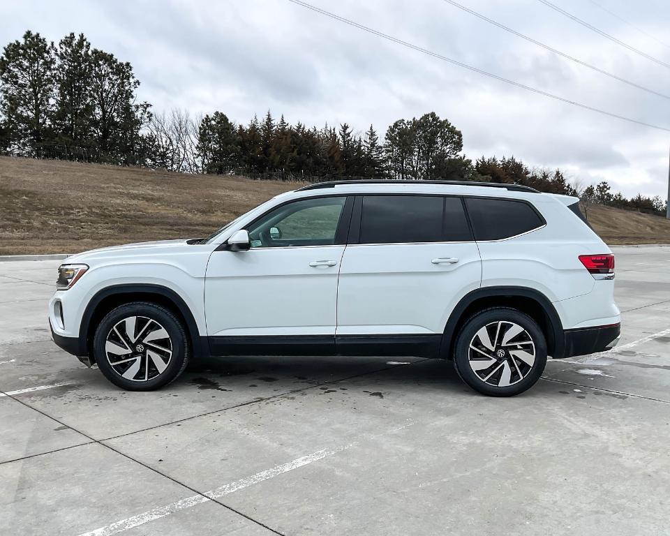 used 2024 Volkswagen Atlas car, priced at $29,700