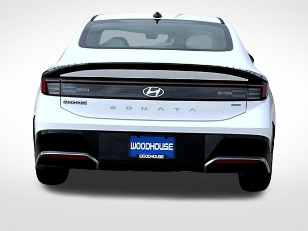 new 2025 Hyundai Sonata Hybrid car, priced at $31,979