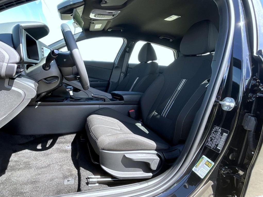 new 2025 Hyundai Elantra car, priced at $24,589