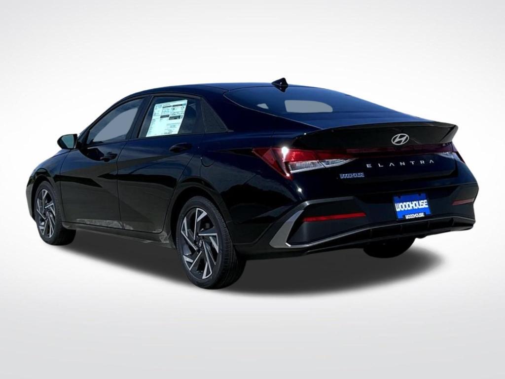 new 2025 Hyundai Elantra car, priced at $24,589