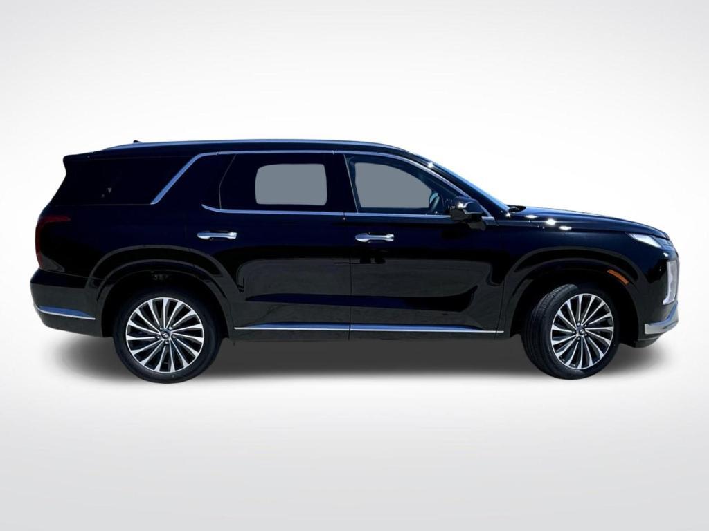 new 2025 Hyundai Palisade car, priced at $52,879
