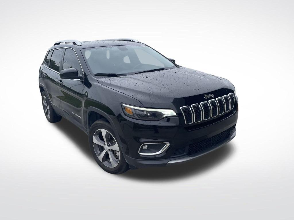 used 2019 Jeep Cherokee car, priced at $23,254